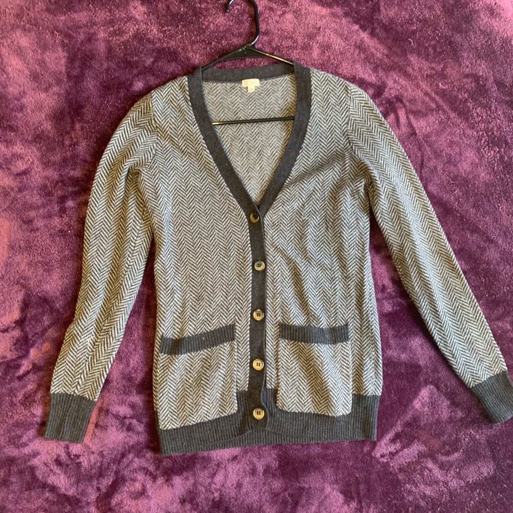 Women’s sweater